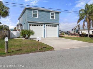 3371 Mangrove Dr, Hernando Beach, FL 34607