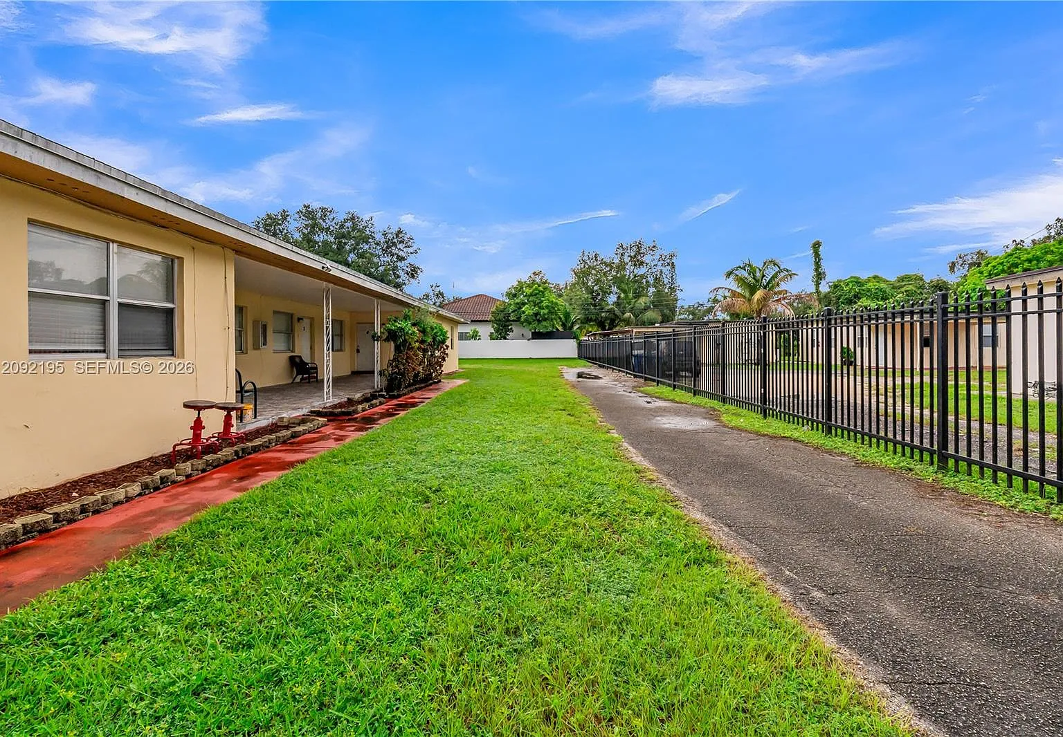 Miami Gardens Estates Sec — Photo 2