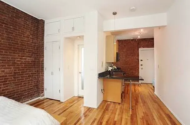 Rented by William J Farmer Inc | media 19