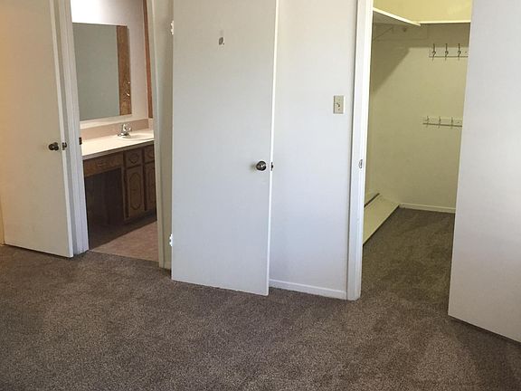 3rd image of 350 Eden Dr