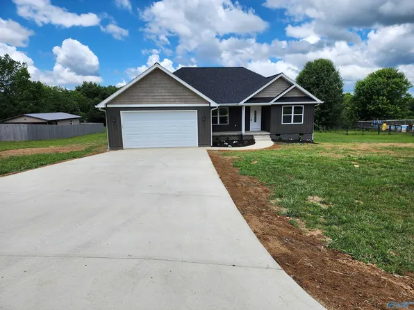 189 County Road 1010, Fort Payne, AL 35968