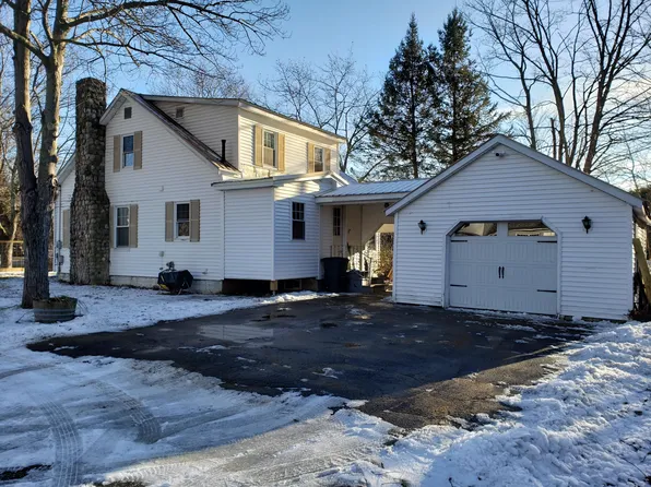 4 State Street, Lisbon, ME 04252