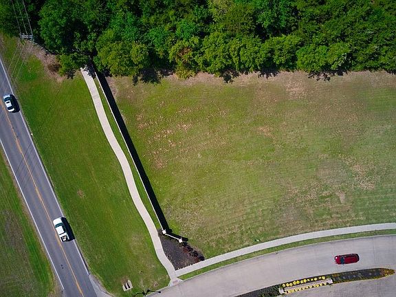 3rd image of 100 W North Creek Dr Lot 1