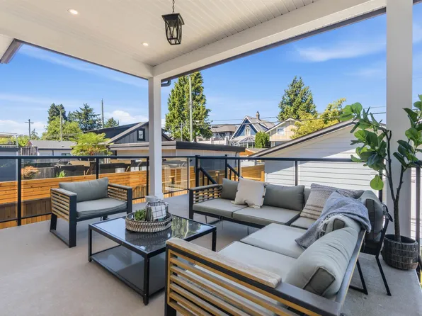 2743 McGill St, Vancouver, BC V5K 1G7