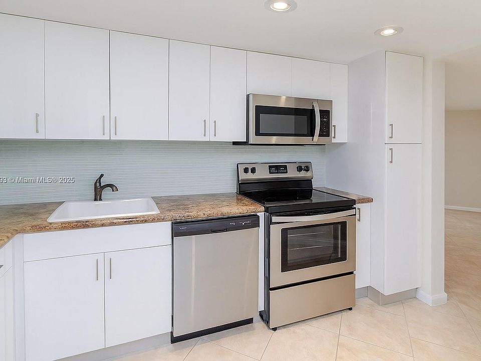 1st image of 3475 N Country Club Dr APT 115