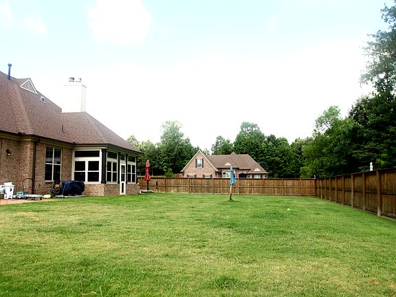 3rd image of 8628 Branson Dr