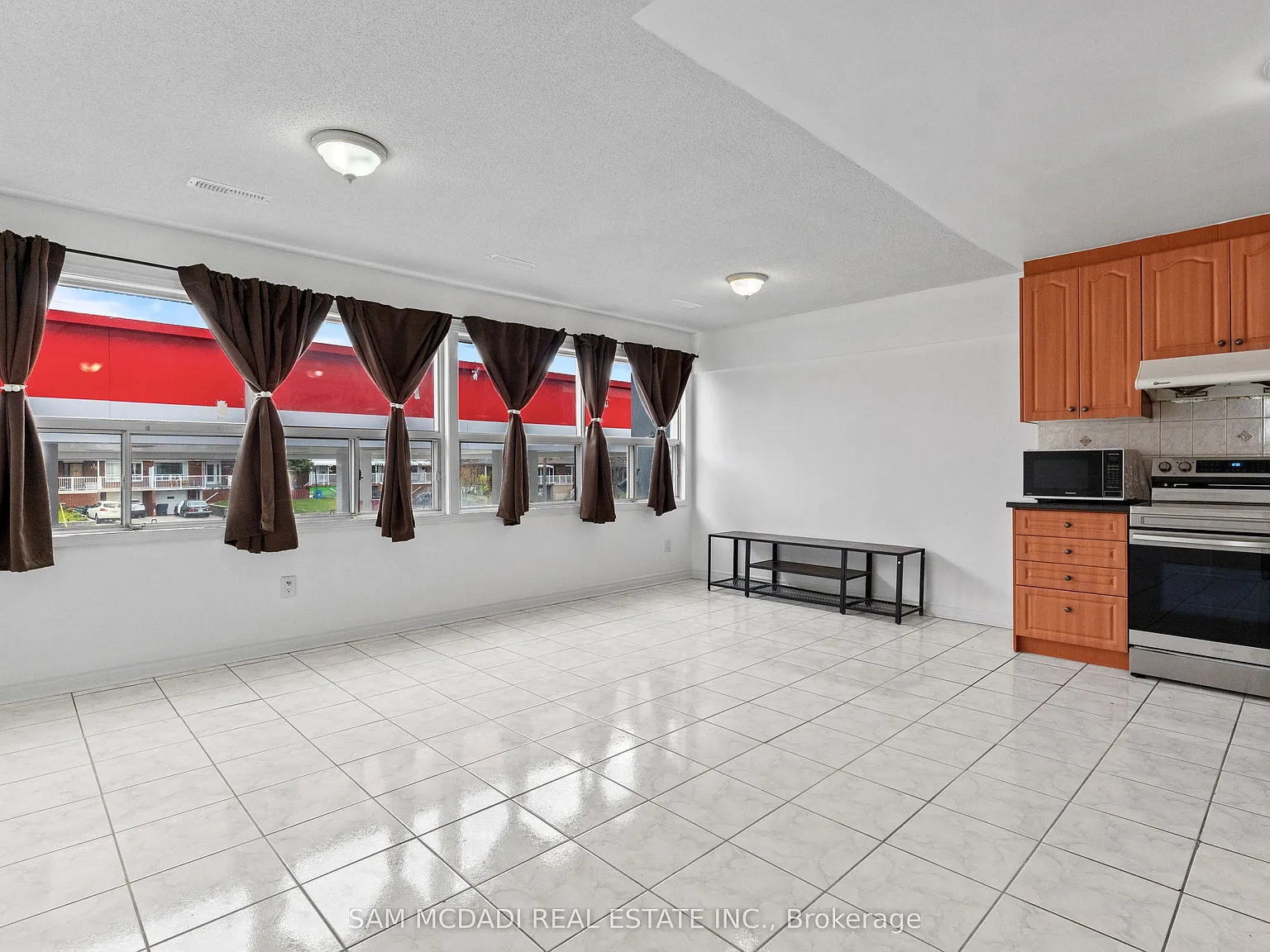3 bed, $2,800 — Photo 4