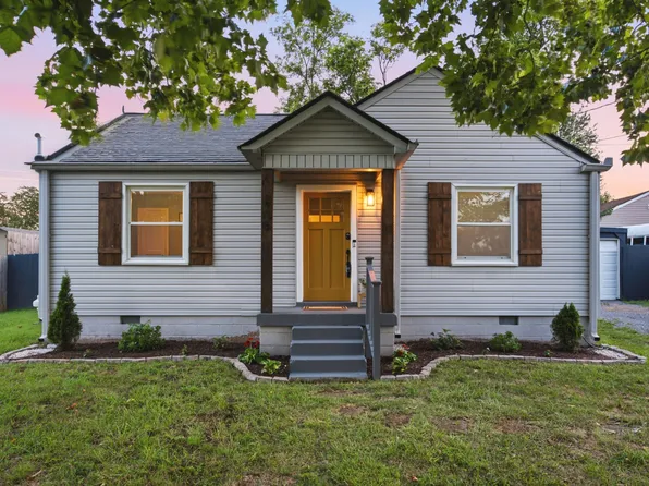 2215 Weona Dr, Nashville, TN 37214