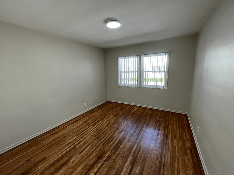 652 Veteran Ave — Photo 119
