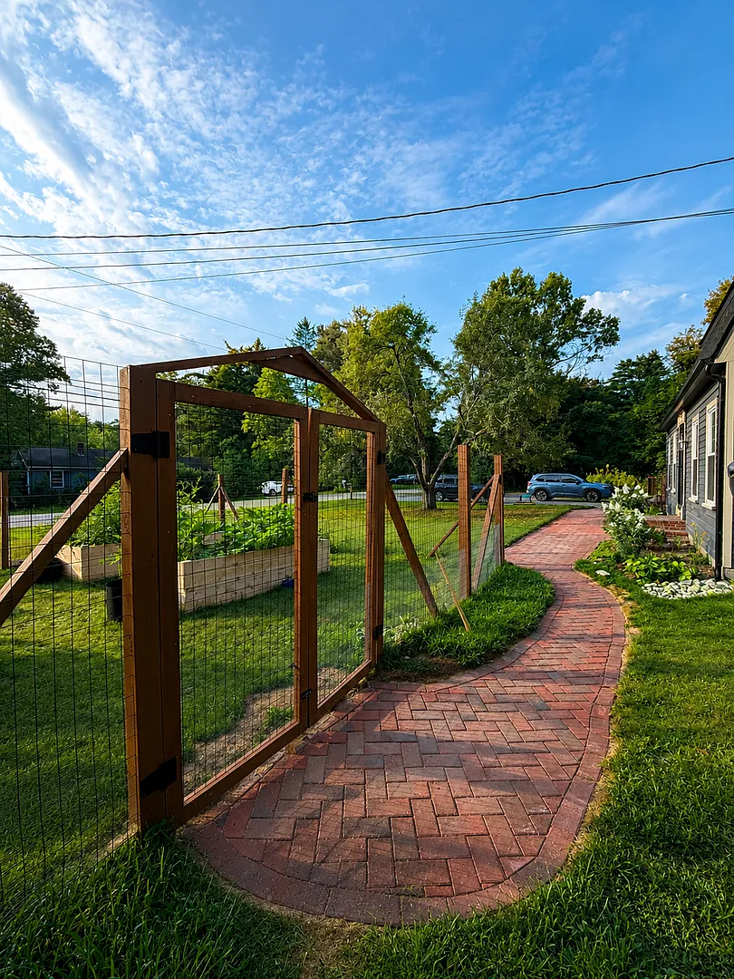 33 Northwood Drive — Photo 3