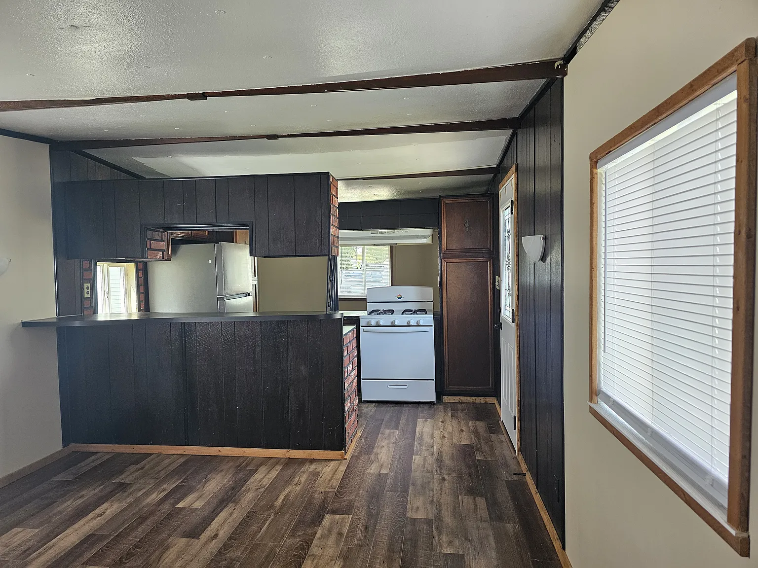 2 bed, 672 sqft, $1,000 — Photo 3