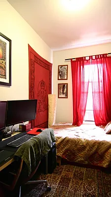 Rented by Space Real Estate | media 22