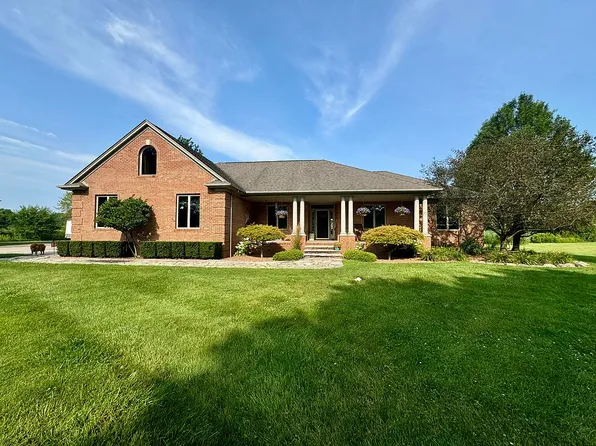 7030 Marsh Rd, Cottrellville, MI 48039