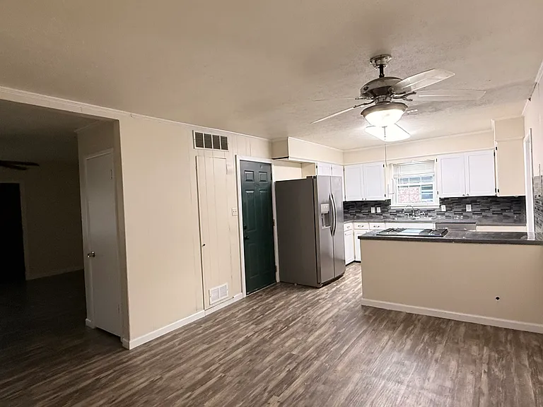 7300 Jenny Lind Rd — Photo 7