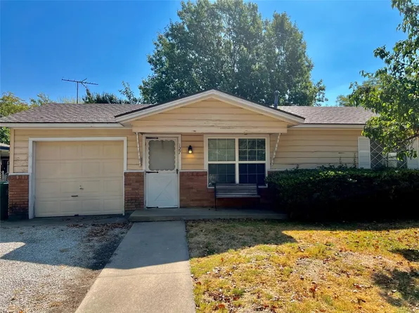 127 Clearman St, Krum, TX 76249
