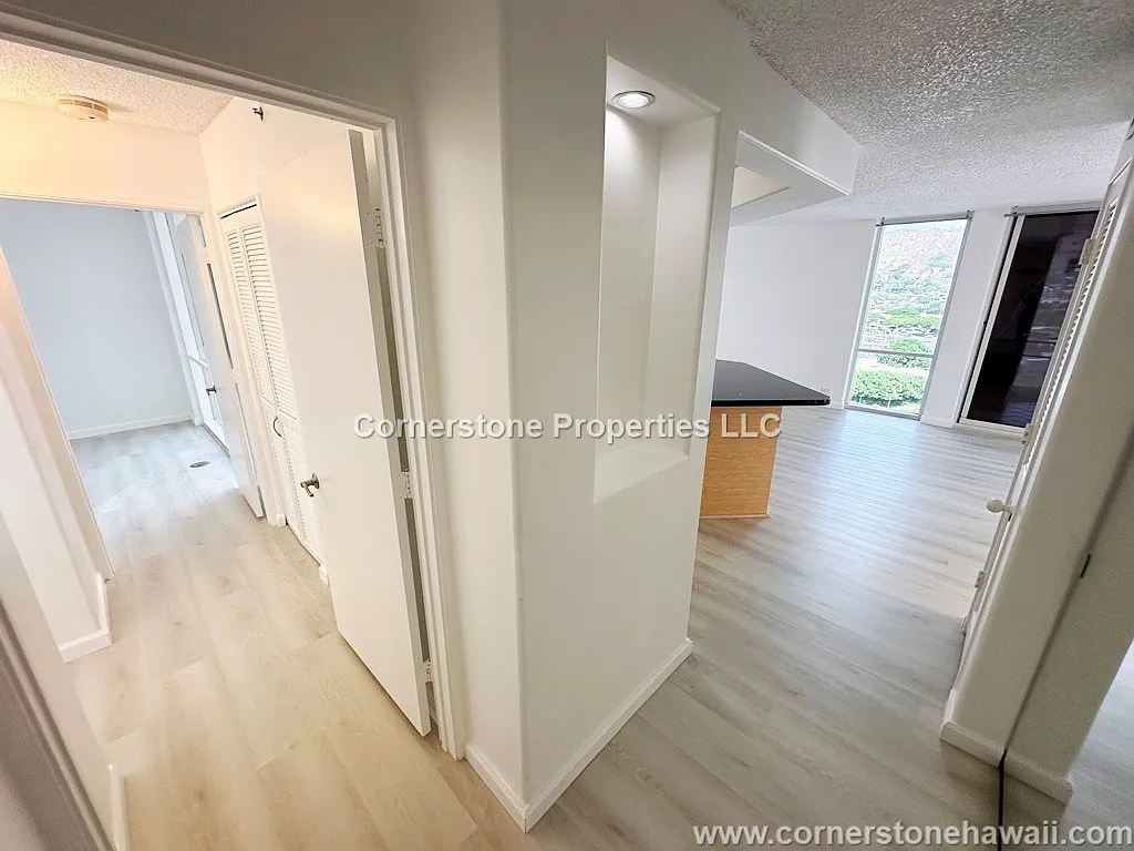 1212 Nuuanu Ave — Photo 2