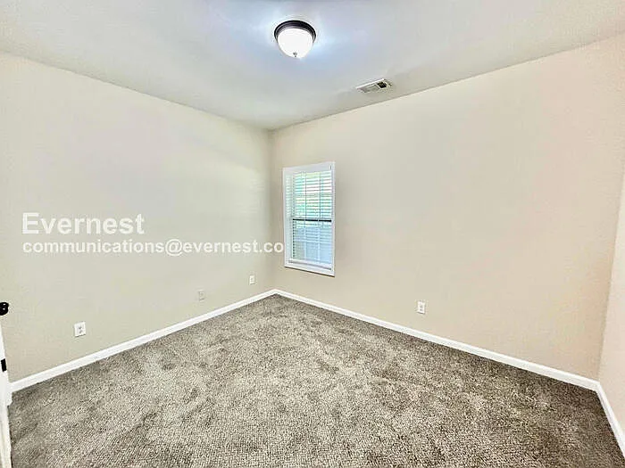 5867 Pine Rd — Photo 12