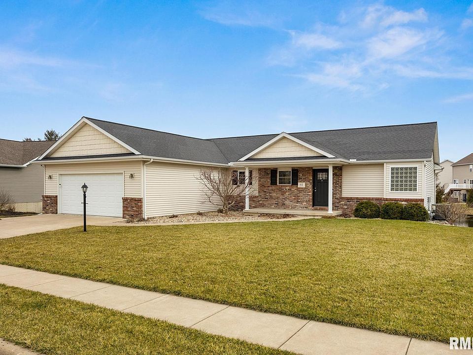 1st image of 812 Stonelake Dr