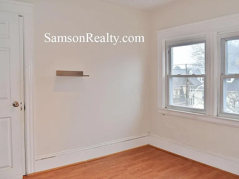 142 Elton St #3 — Photo 11