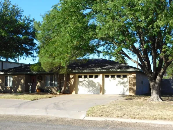 302 W Avenue J, Muleshoe, TX 79347