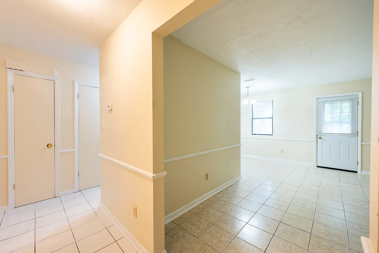 868 Brookfield Parkway - A — Photo 3