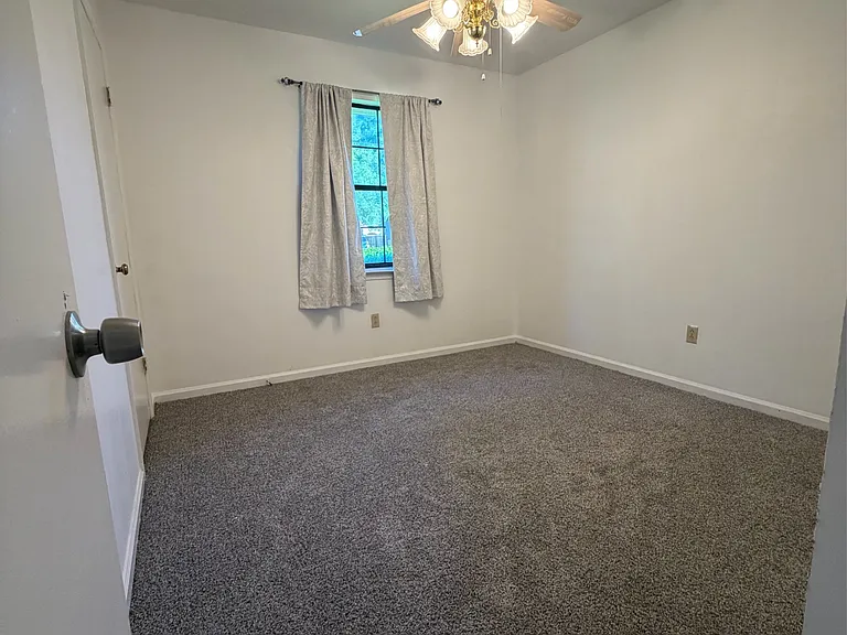 231 Honey Lane Cir — Photo 12