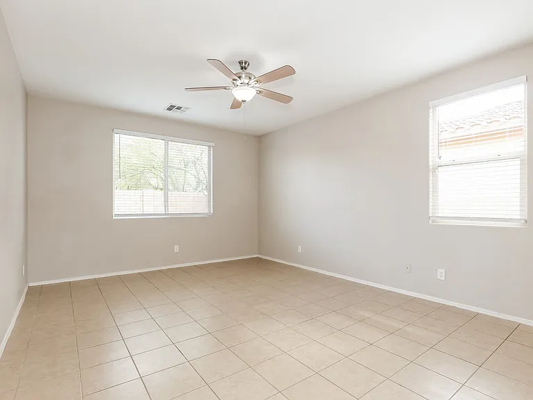 7333 W Saint Catherine Ave — Photo 9