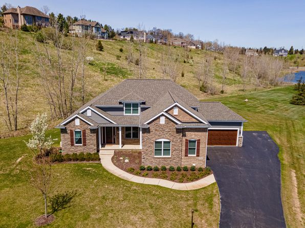 4034 Glacier Lake Ct, Dexter, MI 48130