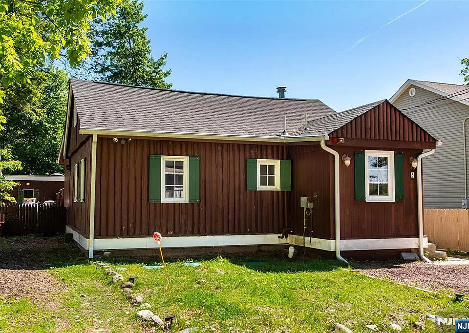 5 Sewell Rd