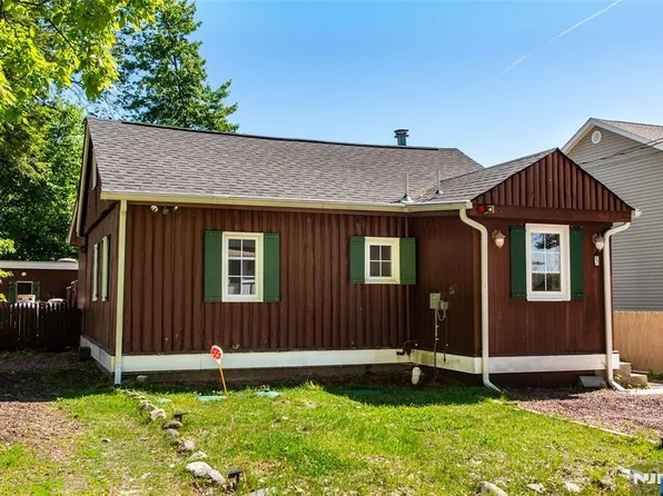 5 Sewell Rd, Hewitt, NJ 07421