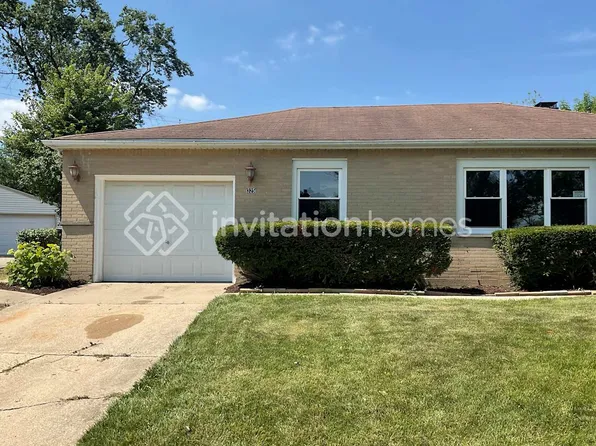 325 Glendale Ln, Barrington, IL 60169