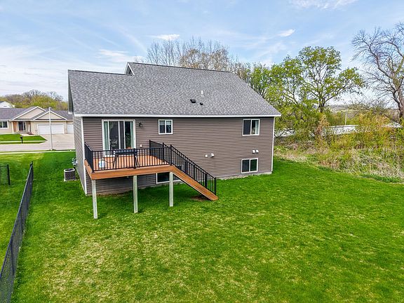 5th image of 862 Portsmith Dr NW
