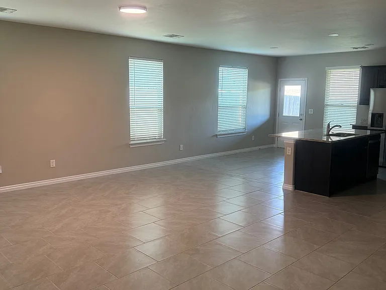 13728 The Brook Blvd — Photo 20