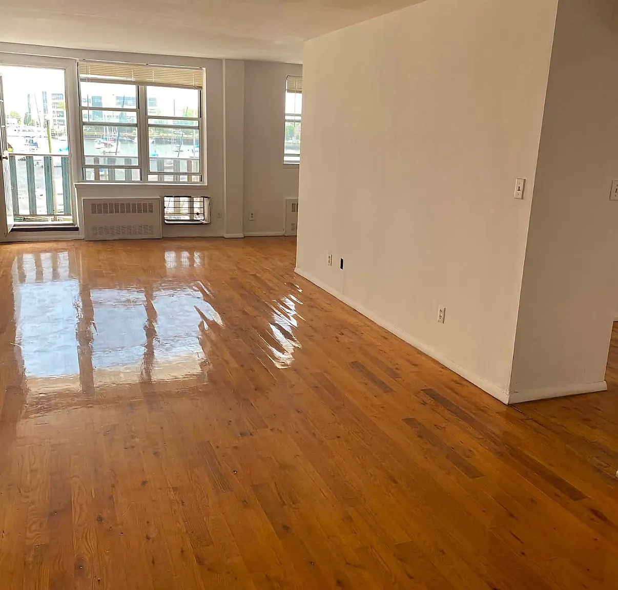 2 bed, 1200 sqft, $3,850 — Photo 3