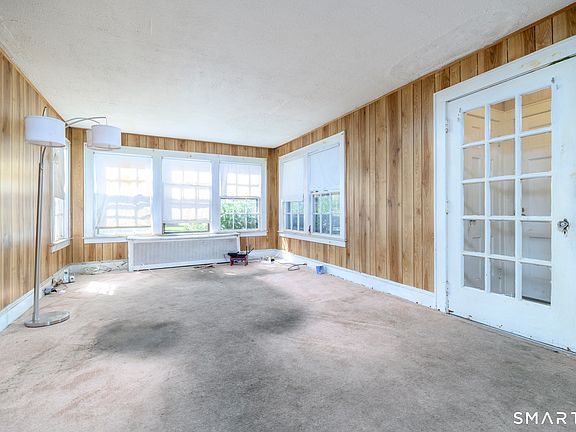 4th image of 2 Parkhill Avenue