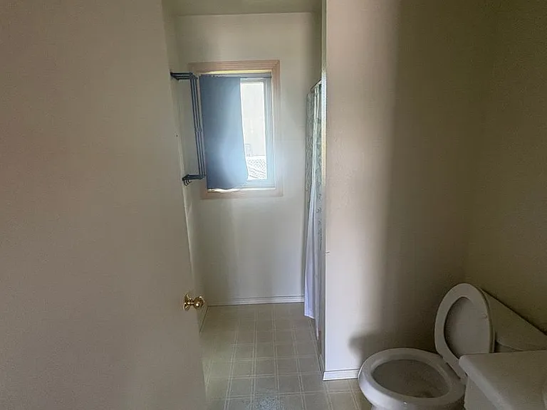 1200 Gregory Ln #1210 — Photo 8