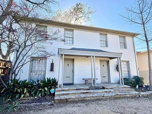 1915 N Prairie Ave #B Photo 1