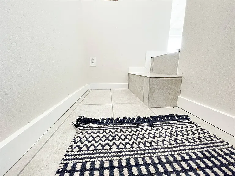 23617 Lakeside Dr — Photo 27