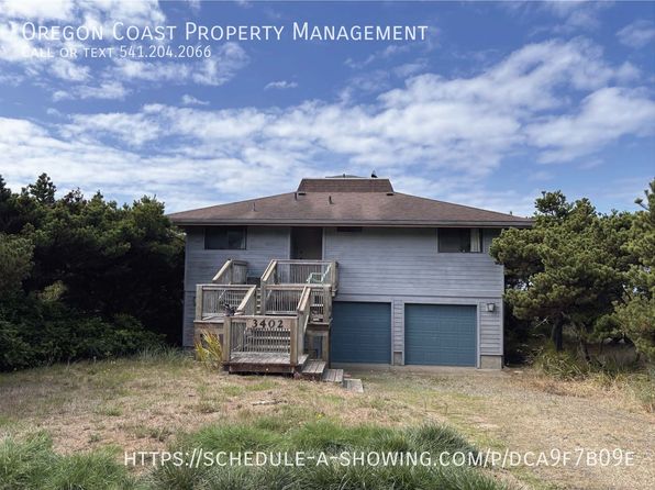 3402 NW Hidden Lake Dr