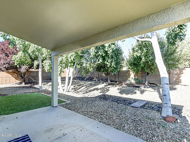5520 N Bronco Ln — Photo 18