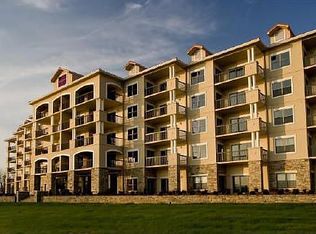 12100 Two Rivers Dr APT PH-A, Athens, AL 35611