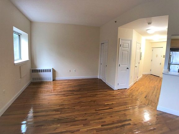 3rd image of 3880 Orloff Ave APT 2K