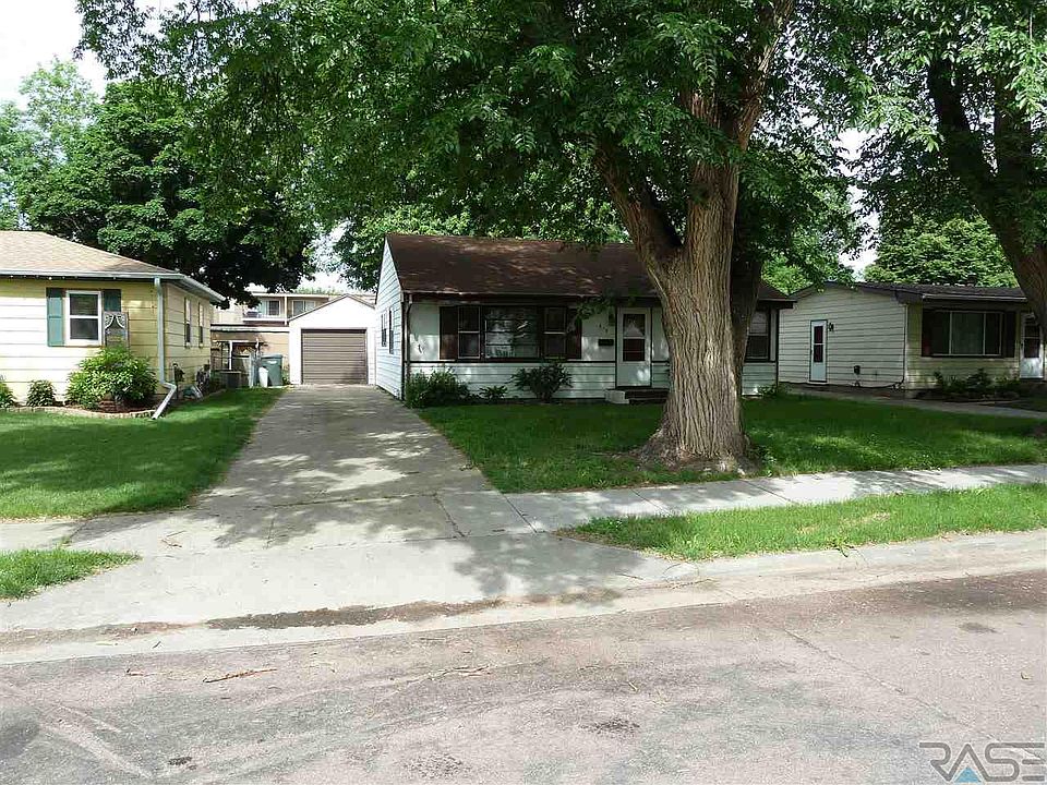 2nd image of 513 S Williams Ave