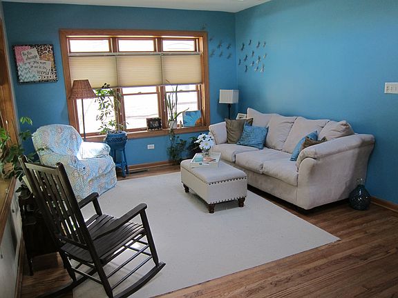 3rd image of 10721 S Artesian Ave