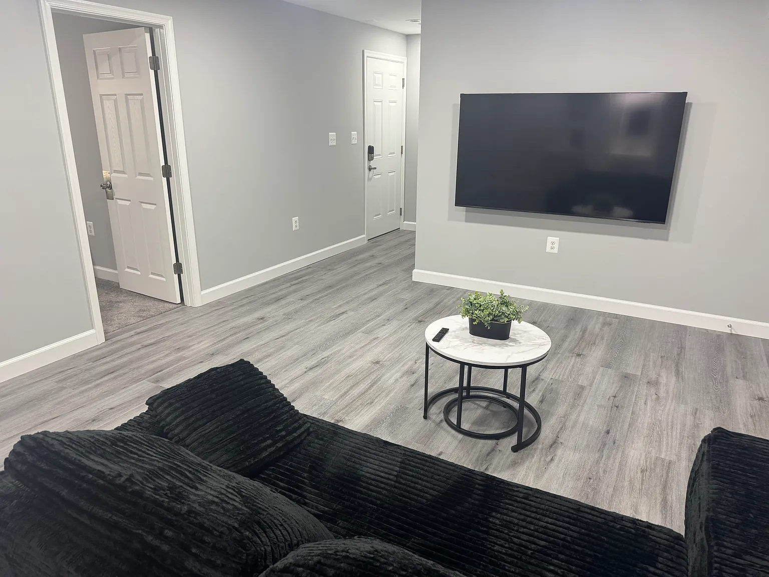 Studio, 444 sqft, $1,200 — Photo 4