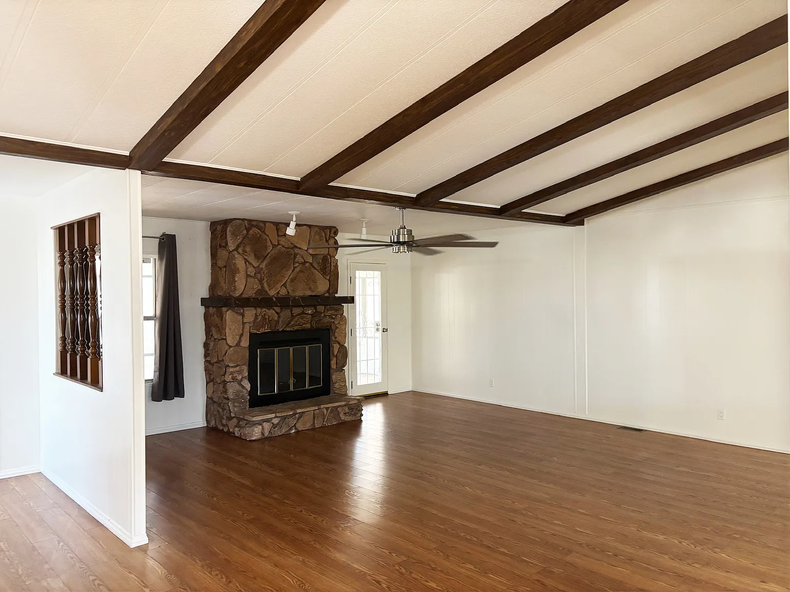 3 bed, 1800 sqft, $1,650 — Photo 4