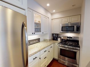 29 Bowdoin St #1B, Boston, MA 02114