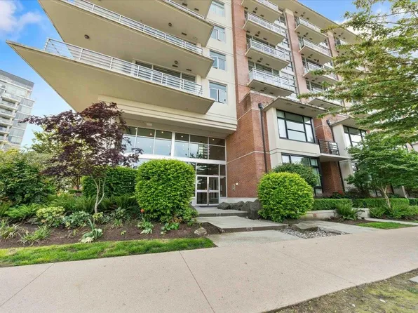 298 E 11th Ave #512, Vancouver, BC V5T 0A2