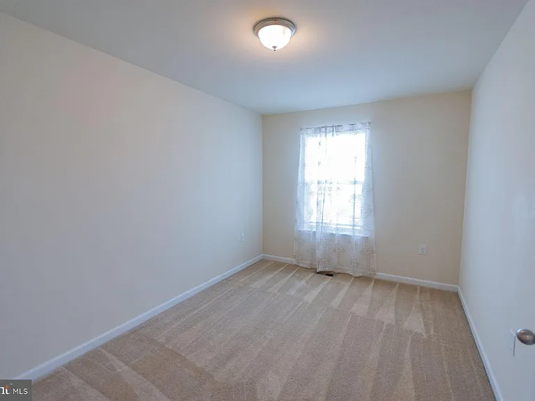 132 Oflannery Ct — Photo 34