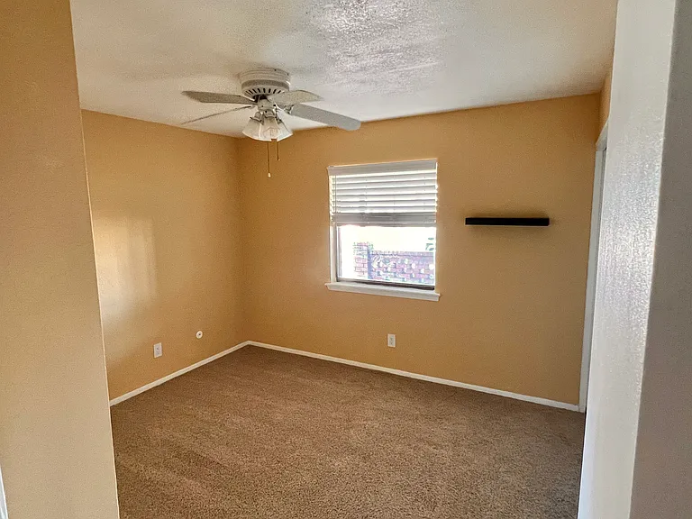 9045 Comet St — Photo 16